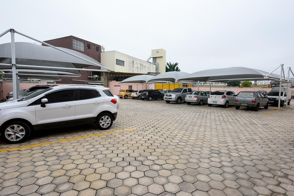 Prisma Plaza Hotel Taubate Exterior photo