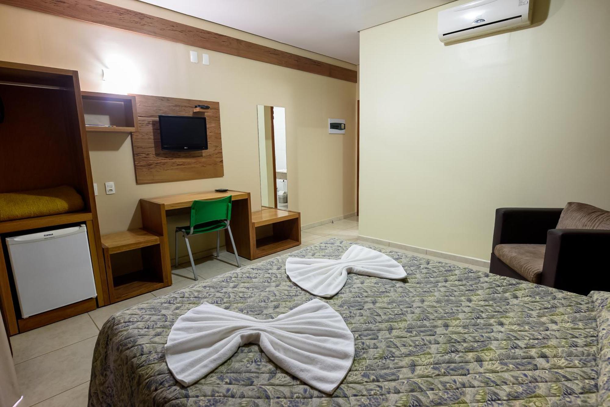 Prisma Plaza Hotel Taubate Room photo